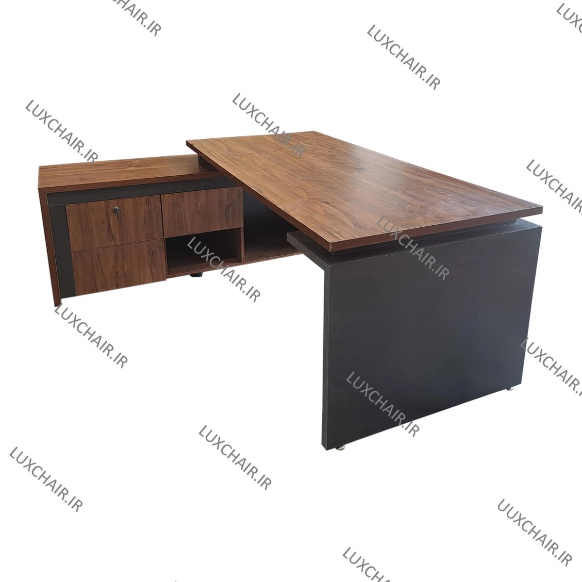 میز مدیریت 180    246 ODE bbba53c4-ab45-46c3-a032-7616f15d919c.jpg