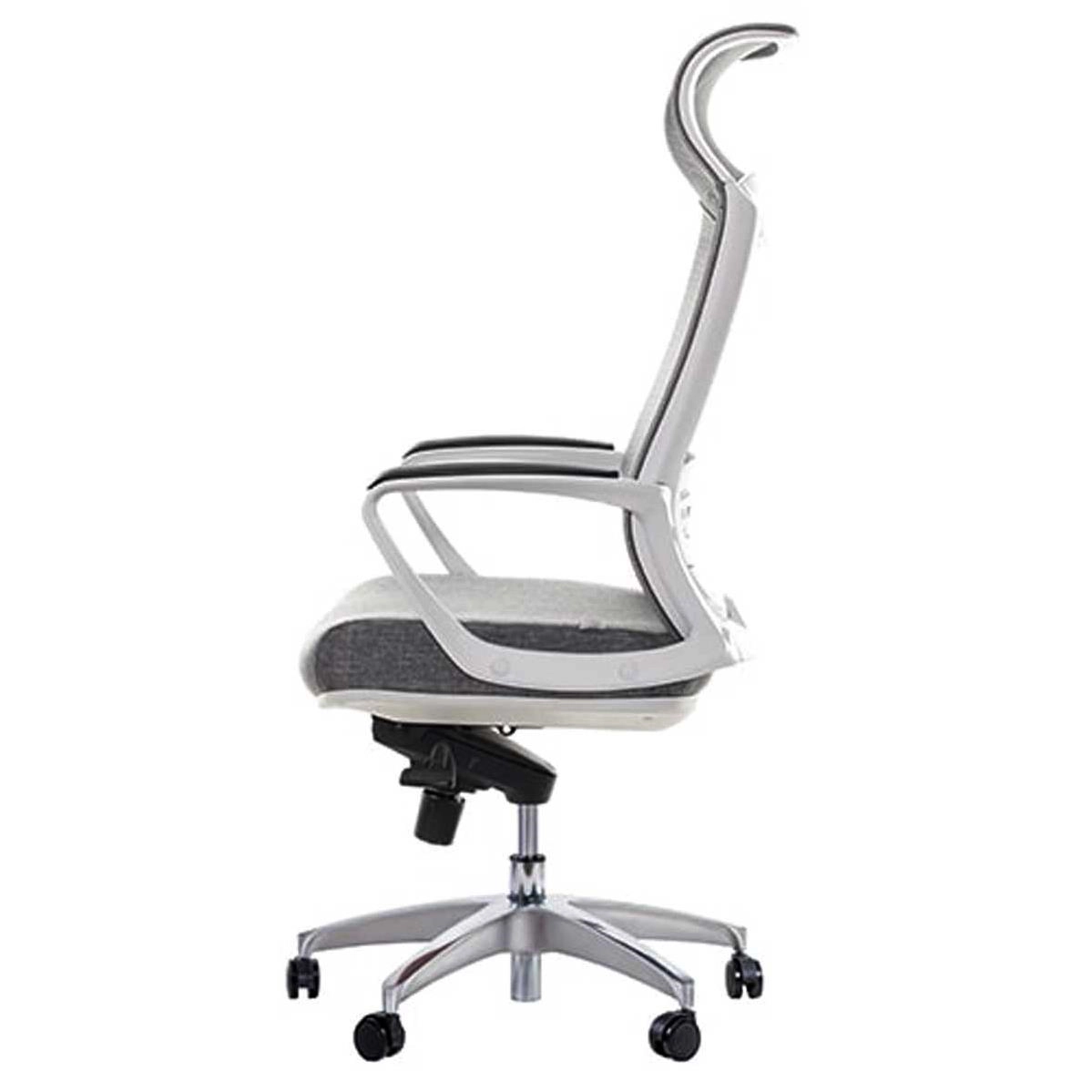 صندلی مدیریت توری R30G d221c988-b72a-486e-afa1-8cce167144be.jpg